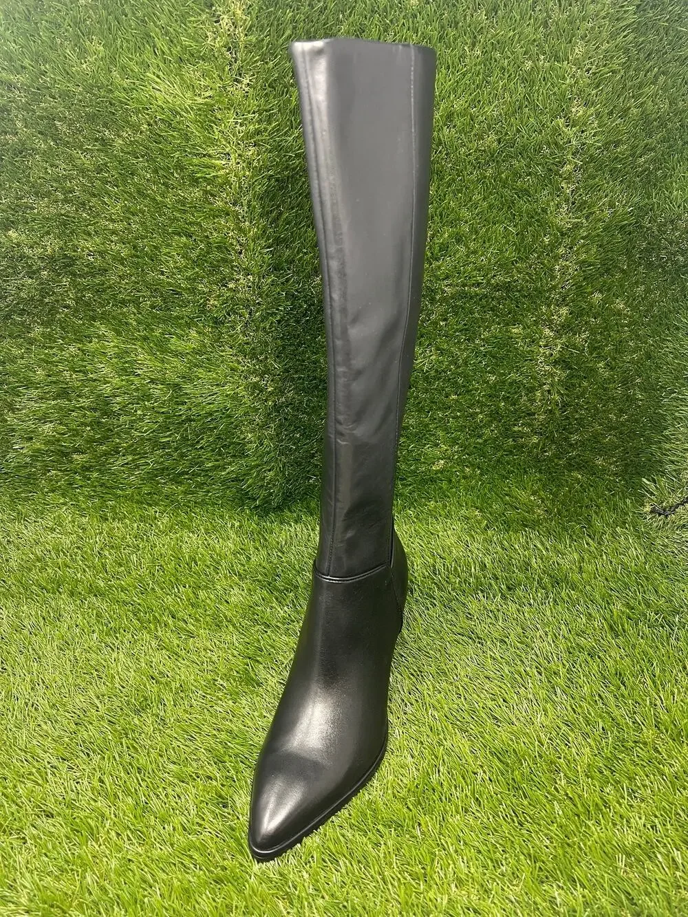 Dolce Vita Women's 6.5M Aldy Knee-High Stiletto Black Leather Boots